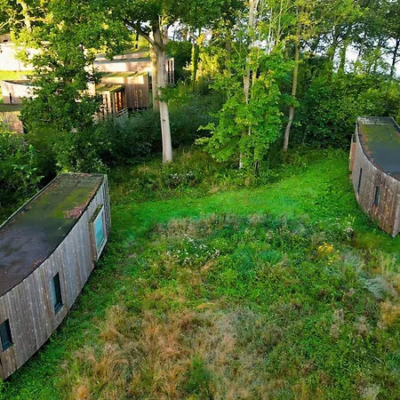 Woodland Hideaway For Two *